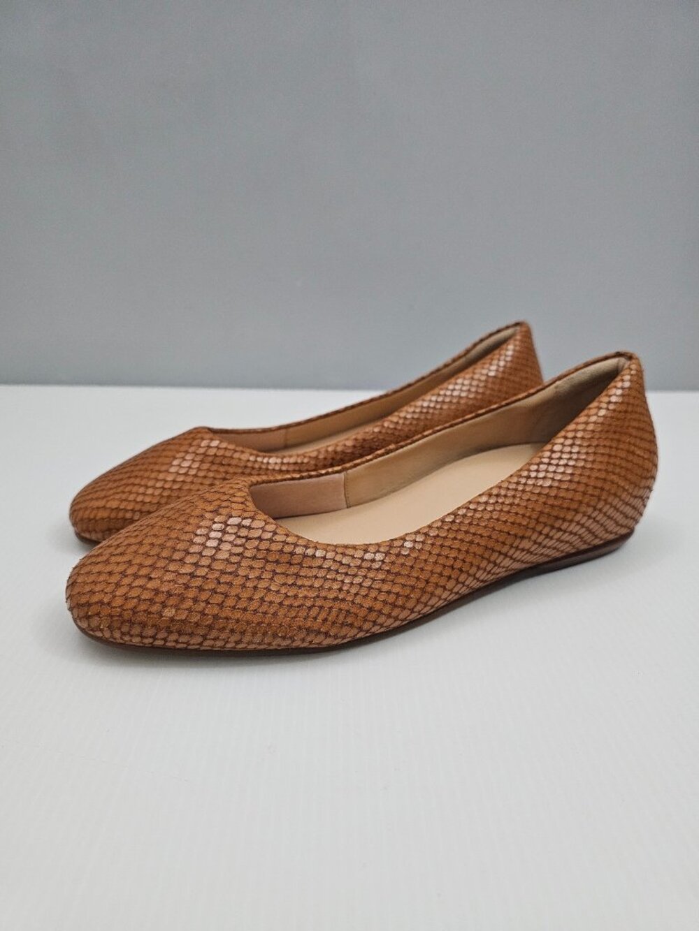 FRANKIE4 Dorset Ballet Flats Womens 7.5 Tan Snake Embossed Leather Comfort Dress